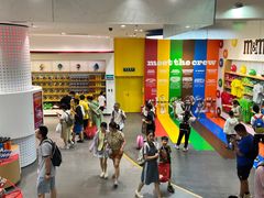 -m豆巧克力世界(上海世茂广场店)