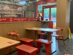-塔斯汀中国汉堡(白云京溪地铁站店)