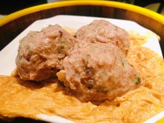 鲜腐皮大牛肉球-蝴蝶里·粤菜·点心(龙湖天街&滨江店)