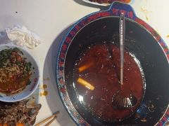 -何师傅美蛙鱼头(汉街店)