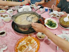-侠成水上农庄(工业大道店)