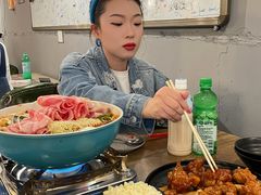 自助取餐区-猫头鹰炸鸡