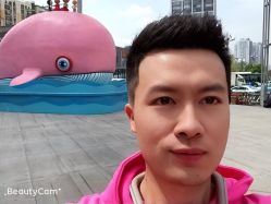 -FRIDAY星期五专业美发沙龙