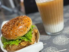 -美肴冰品·汉堡·牛腩饭(总店)
