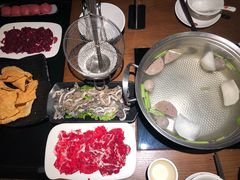 -牛焱·贵州黄牛肉火锅(城西银泰店)