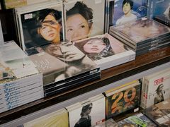 -新华书店(新街口旗舰店)