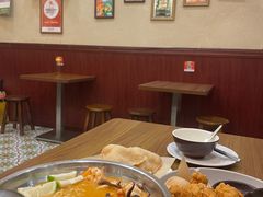 -曼谷食堂·泰国家庭料理(丹桂路店)
