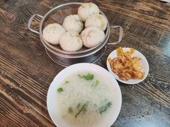 -老面包子·粥(龙福苑店)