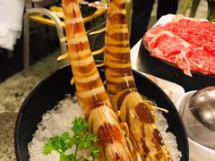 -鲜入围煮花胶鸡海鲜火锅