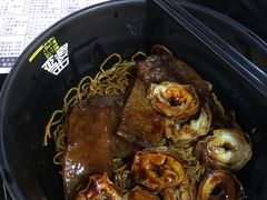 捞幼面-亞婆井·劲抽面食(铂顿城店)