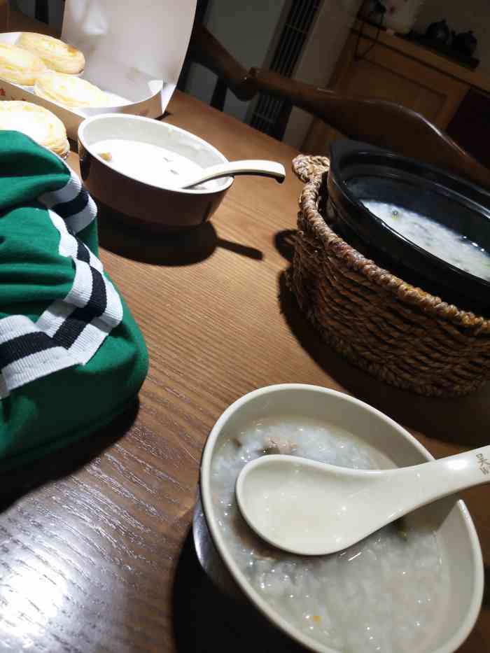 吴记粥铺-"这家吴记粥铺,就在大丰中交美庐城,位置挺.