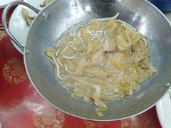 -明月食府(二区干二路店)