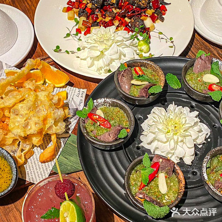大理这家店好吃到不想回家,吃一次想三天!