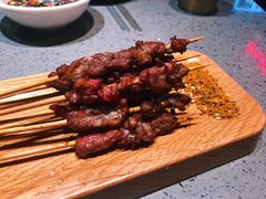 餐前小串-老佛爷铜炉蛙锅(东门老街店)
