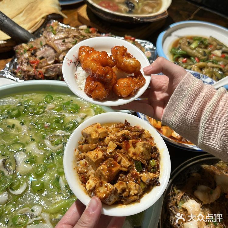 泸州！本地人真正的干饭小食堂！人均4.50r
