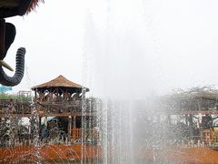 -呀路古热带植物园