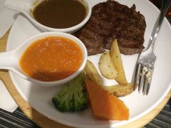 -斗牛士牛排餐厅(嘉里汇店)