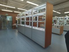 -无奔眼镜·蔡司·依视路授权店(马家堡店)