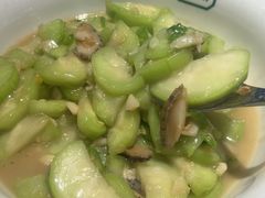 -费大厨辣椒炒肉(黄兴中心广场店)