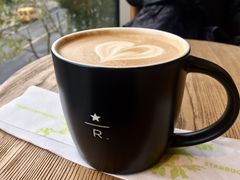 -星巴克臻选(湖滨道店)