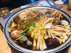 -百年石锅饭(阿里郎美食街店)