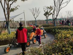 -季高兔窝窝亲子园(上海薰衣草公园店)