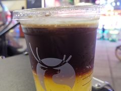 -瑞幸咖啡(东方广场中庭店)
