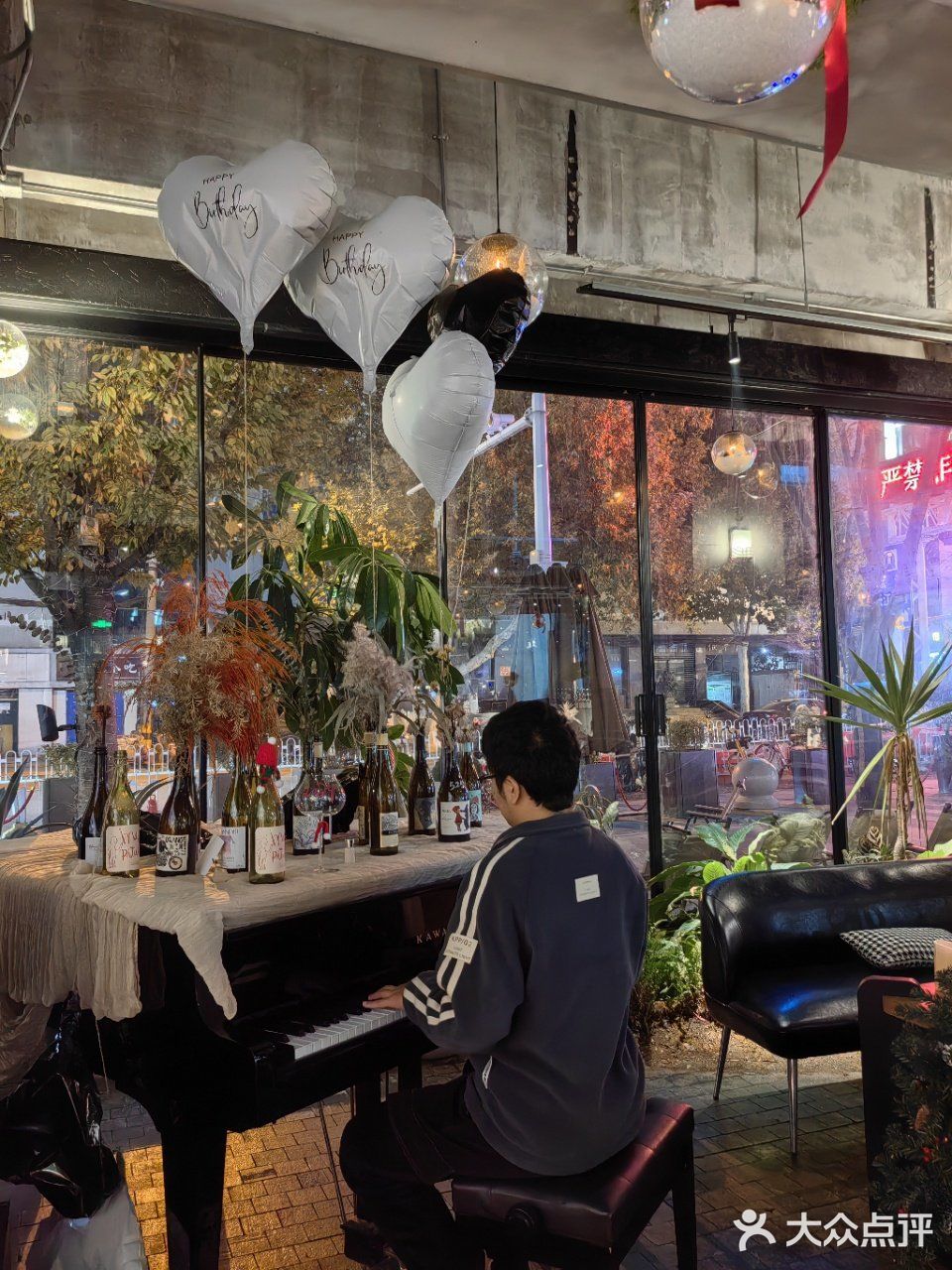 圣诞必去 | 武汉咸安坊 spt 餐酒馆🎄