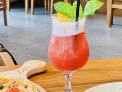 -Luga's 西餐酒吧·bistro(百家湖1912店)