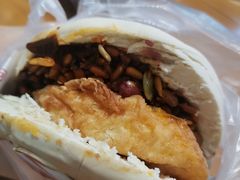 蛋菜夹馍-老马家马蓉蛋菜夹馍·腊牛肉夹馍(回民街店)