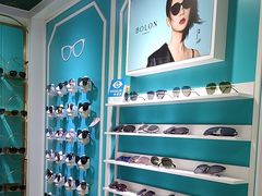 -英伦眼镜蔡司依视路折扣店(通州万达店)
