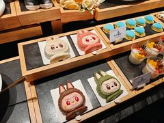 -雍容荟帝王蟹活龙虾展台自助(IFS黑金店)
