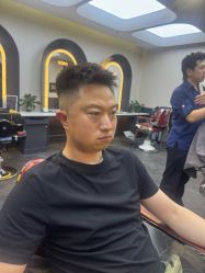 -贝勒爷专业男发
