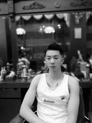 点击看大图 -尼特斯男士发型馆