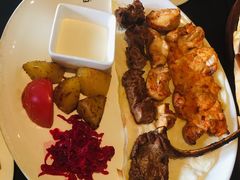 艾菲斯烤肉拼盘-Efes Turkish & Mediterranean Cuisine 艾菲斯餐厅(陆家嘴店)