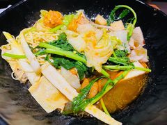-万记麻辣烫国展总店
