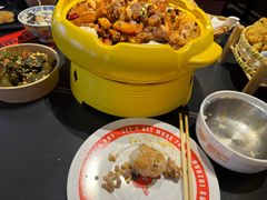 -多嘴超级肉蟹煲(杉杉国潮主题店)