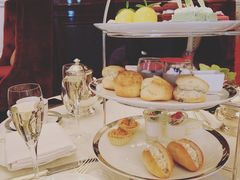 -Salon de Ville浦江汇(上海外滩华尔道夫酒店店)