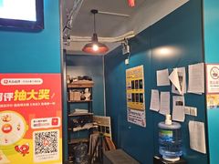 -荒岛实景沉浸密室(江汉路1店)