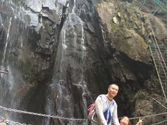 -藏龙百瀑风景区