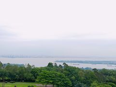 -广州莲花山旅游区