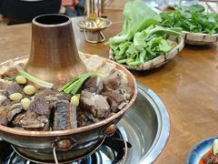 -岳记兴隆·青城腊排铜火锅(融创店)