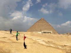 -吉萨金字塔群