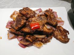 葱爆黑椒猪排-丽华园(汉阳龙阳店)