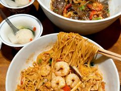 -李犟大爆鳝面·手工蟹黄包(湖滨西湖店)