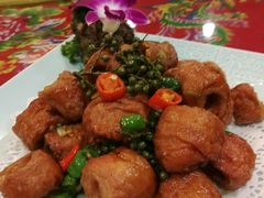-闯关东东北农家菜(崂山石老人店)