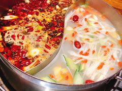 -乐山串串香老火锅(鼓楼店)