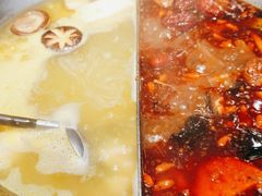 -湊湊火锅·茶憩(杭州湖滨银泰in77店)