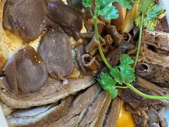 -潮界(LU·ONE凯德晶萃广场店)