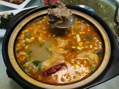 铁锅炖羊肉-陕北农家宴